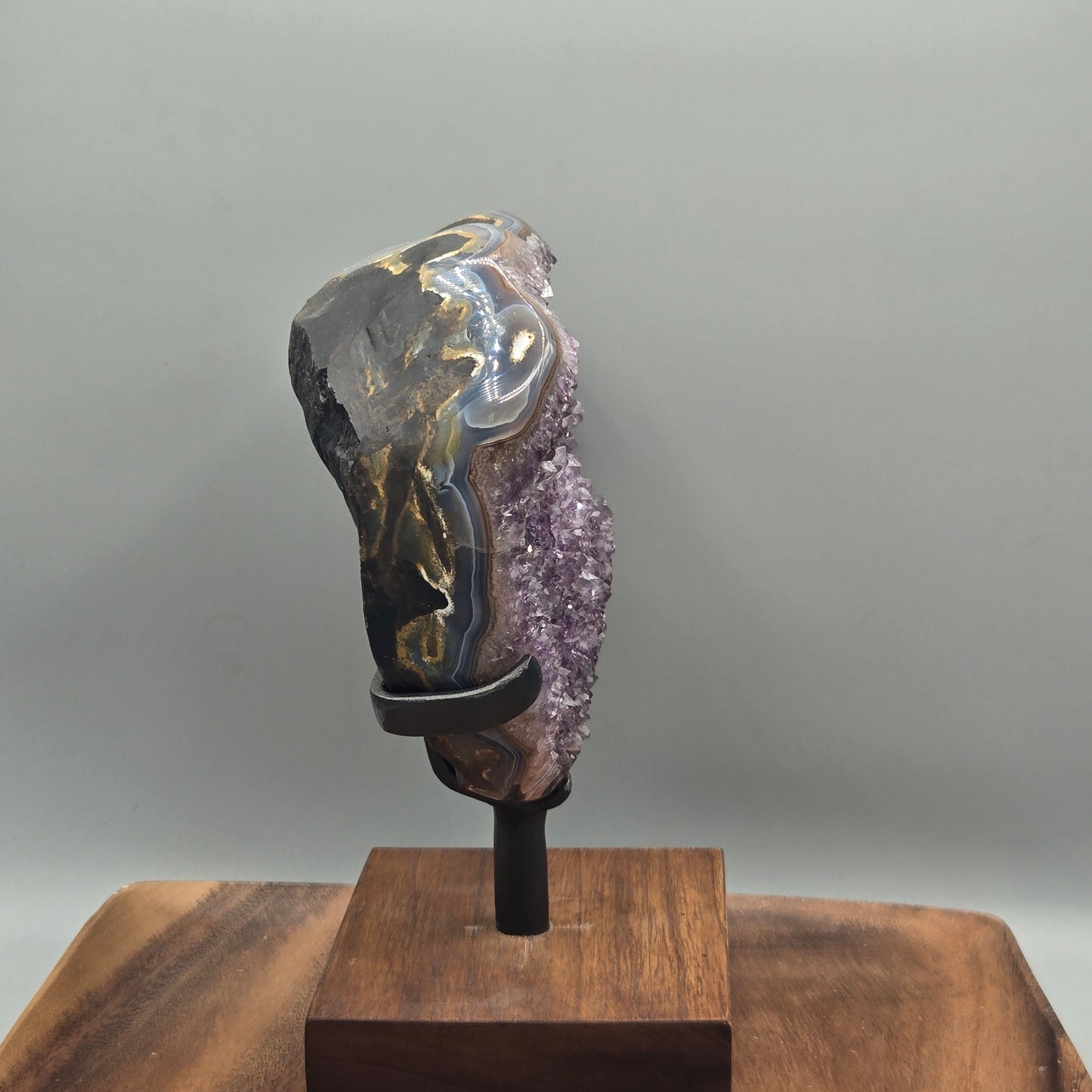 Amethyst on Stand 002
