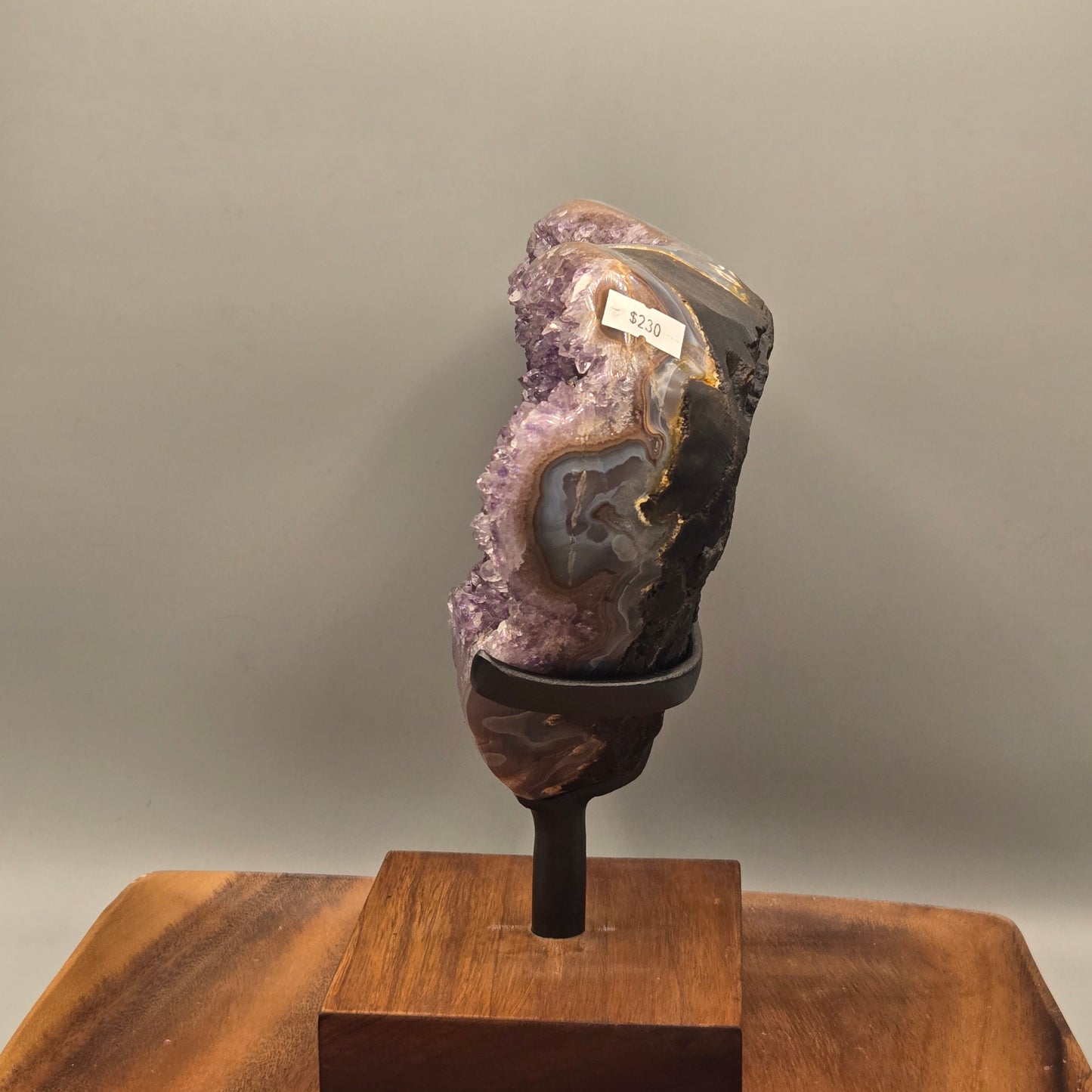 Amethyst on Stand 002