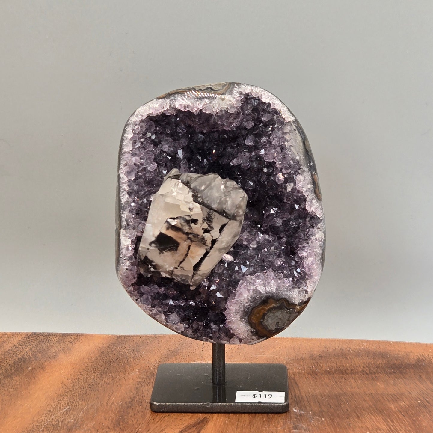 Amethyst on Stand 007