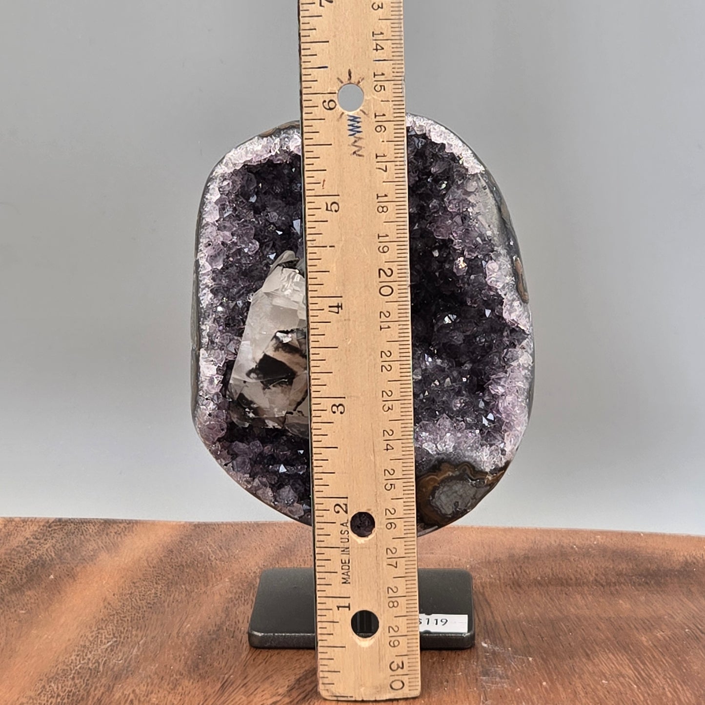Amethyst on Stand 007