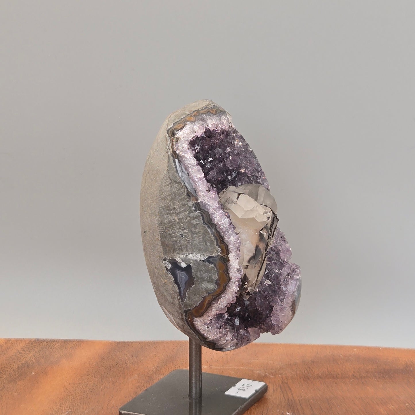 Amethyst on Stand 007