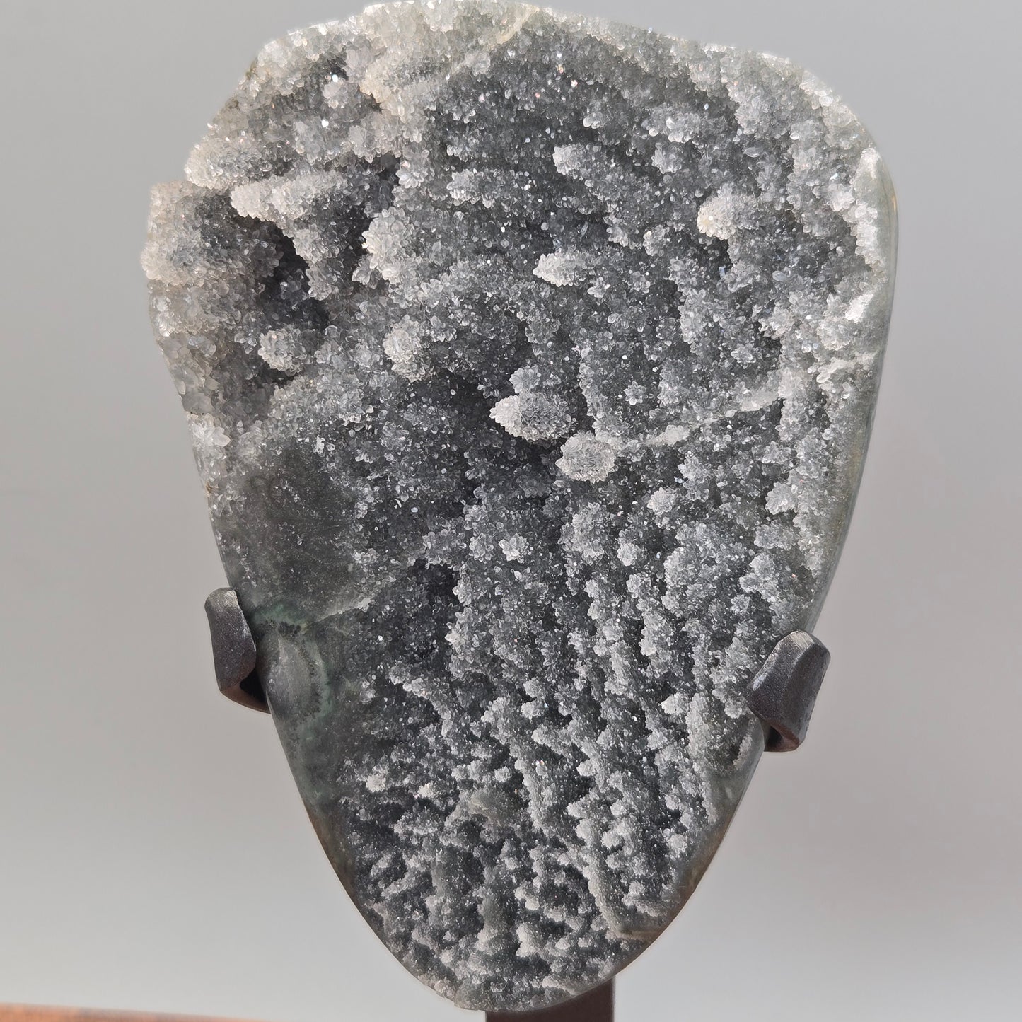 Amethyst on Stand 008