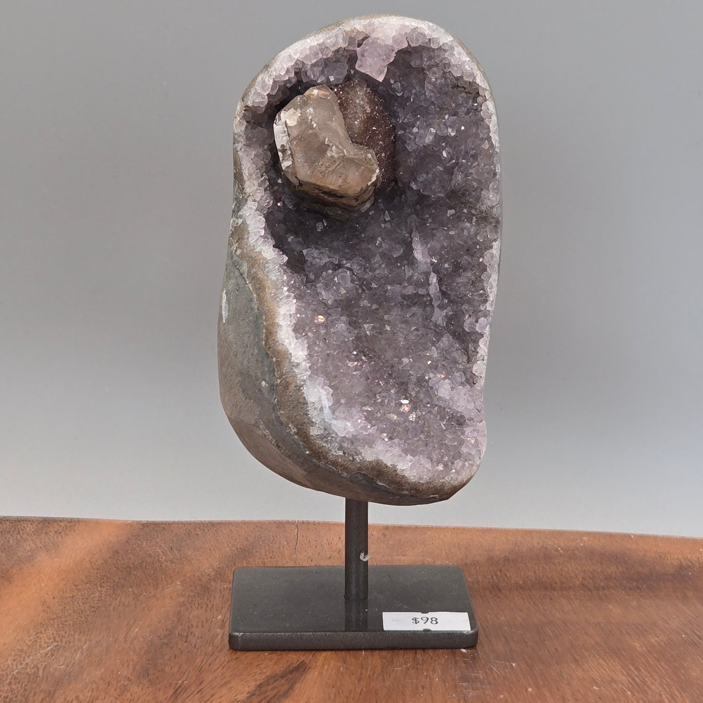 Amethyst on Stand 009