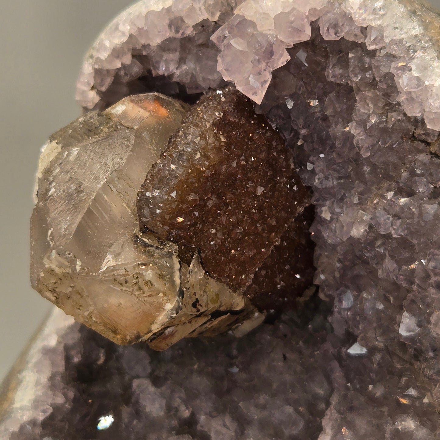 Amethyst on Stand 009
