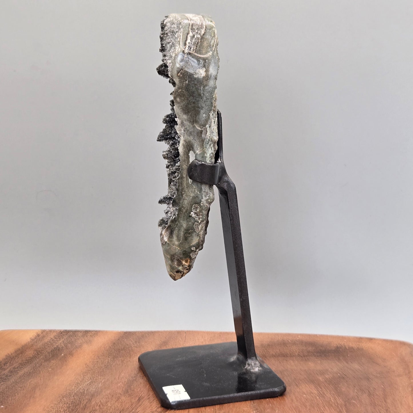 Amethyst on Stand 010