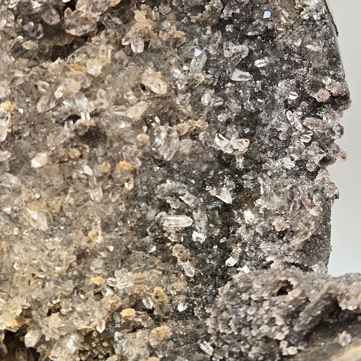 Amethyst on Stand 012