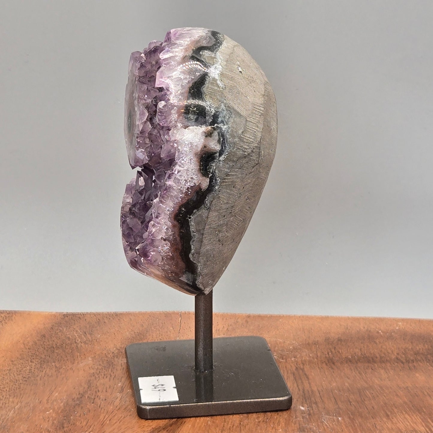 Amethyst on Stand 015