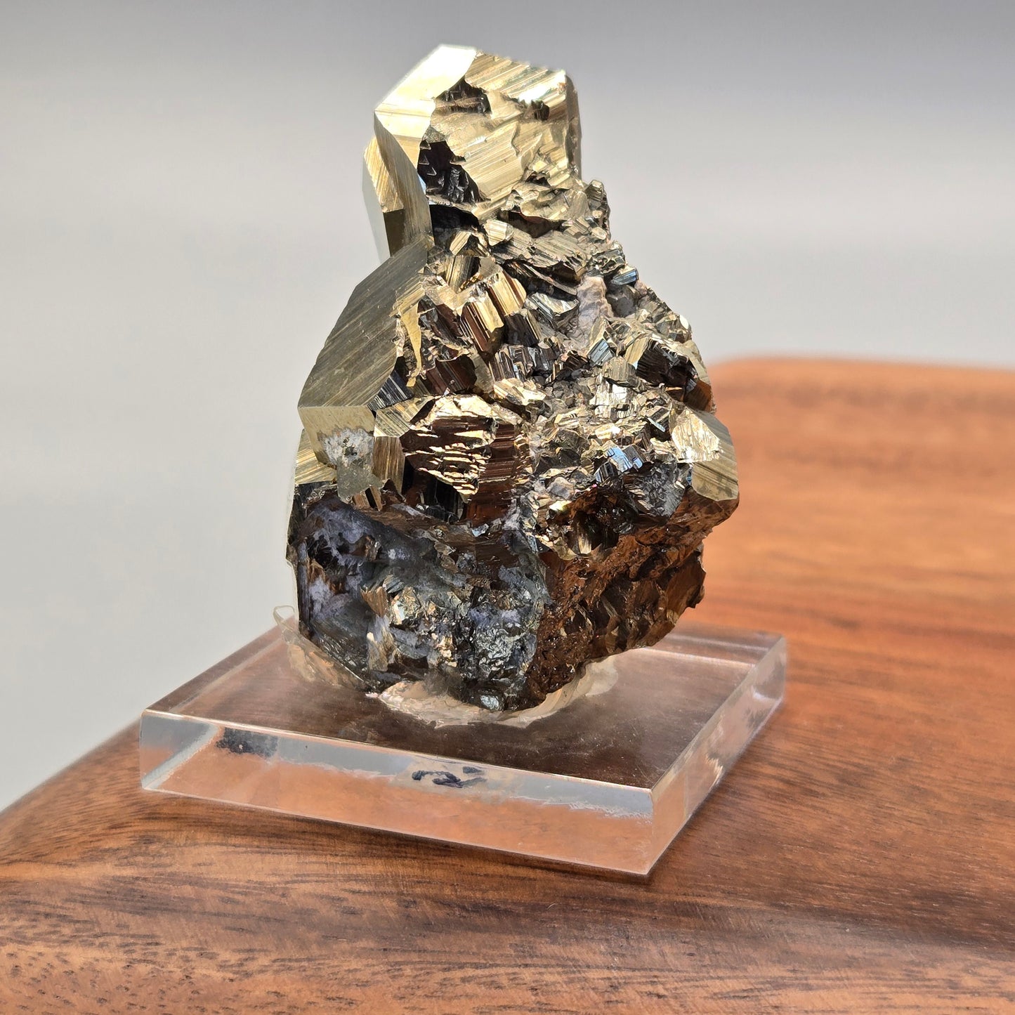 Pyritohedral Pyrite 076