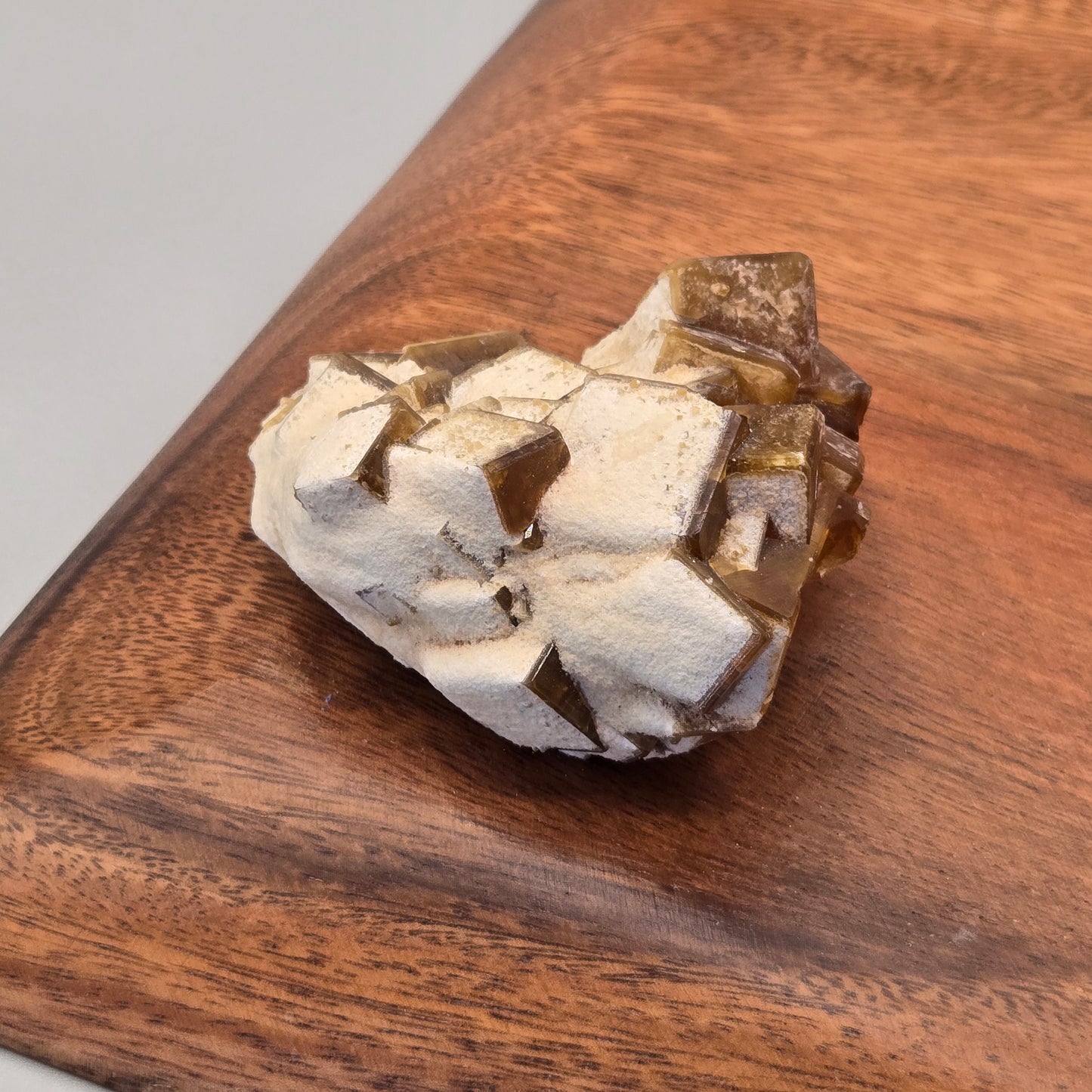 Yellow Cubic Barite 133