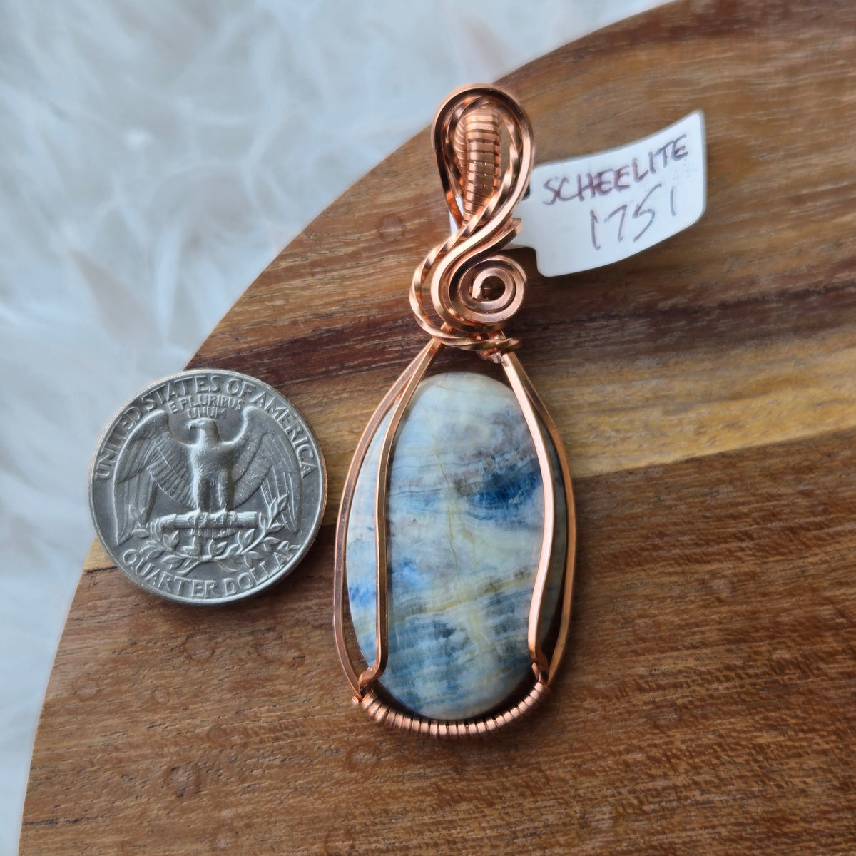 Scheelite Pendant 1751