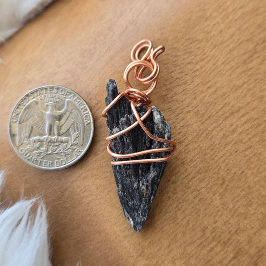Black Kyanite Pendant 909