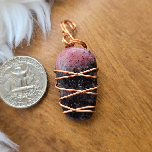 Rhodonite Pendant 965