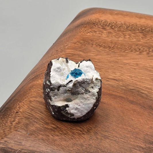 Cavansite on Mordenite 086