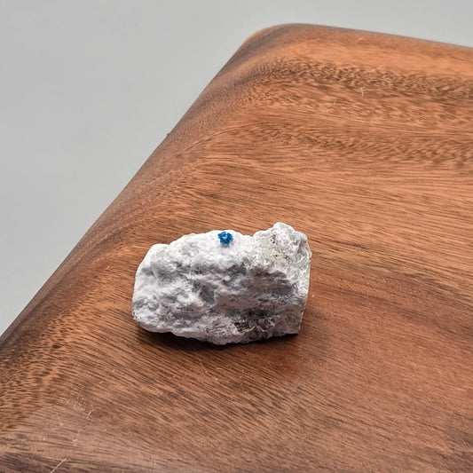 Cavansite on Mordenite 088