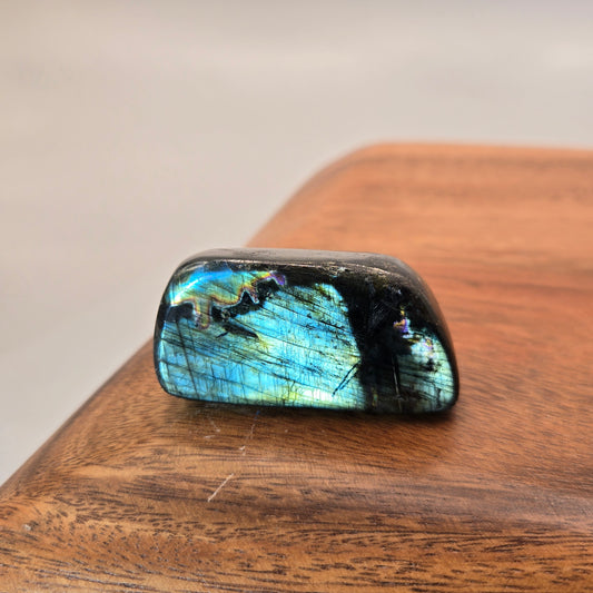 Labradorite Freeform 210