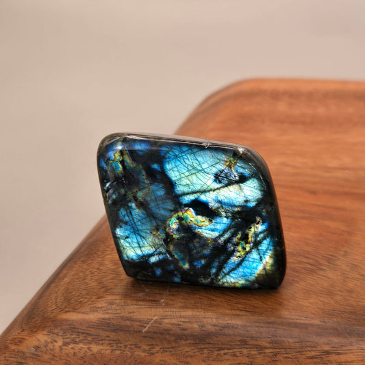 Labradorite Freeform 215