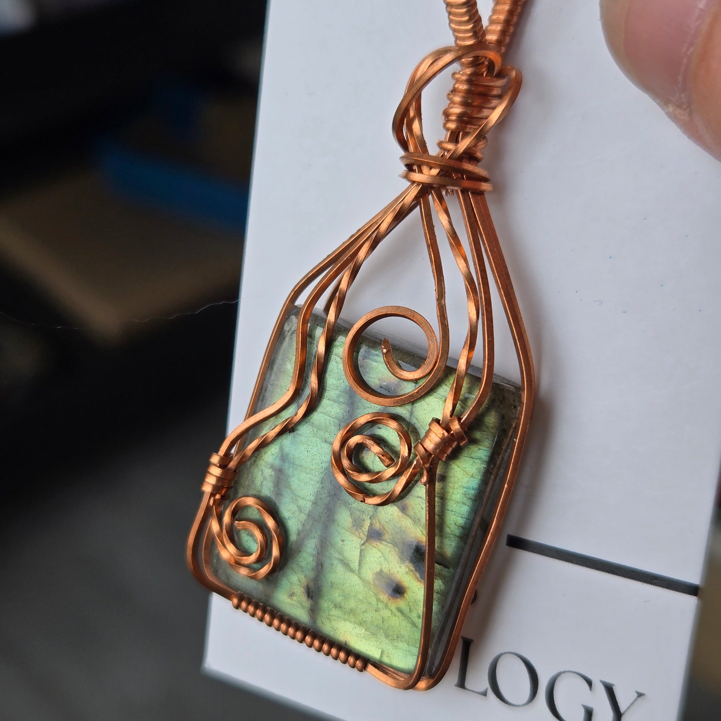 Labradorite 1143